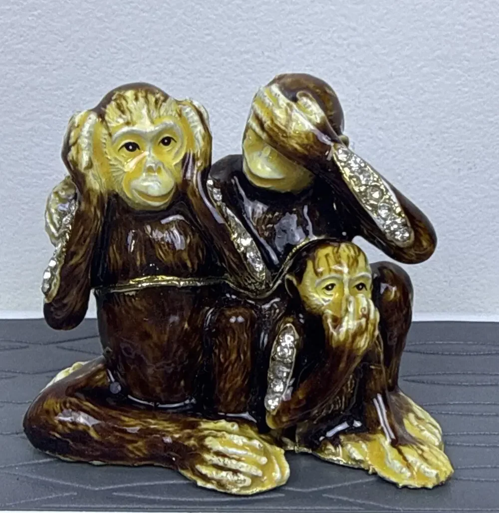 Three WISE MONKEYS Magnetic Trinket Box with Crystals 2.25”